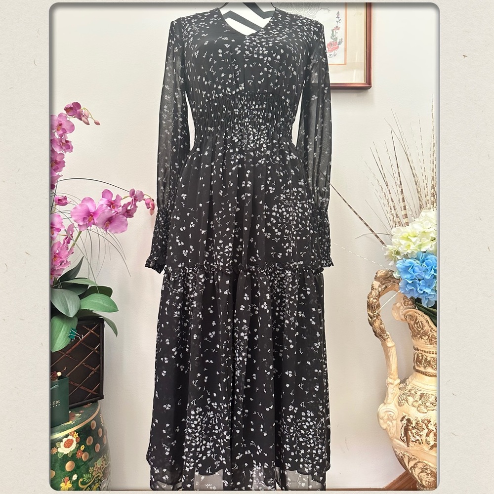 Taylor Black and White Floral Long Sleeve Dress